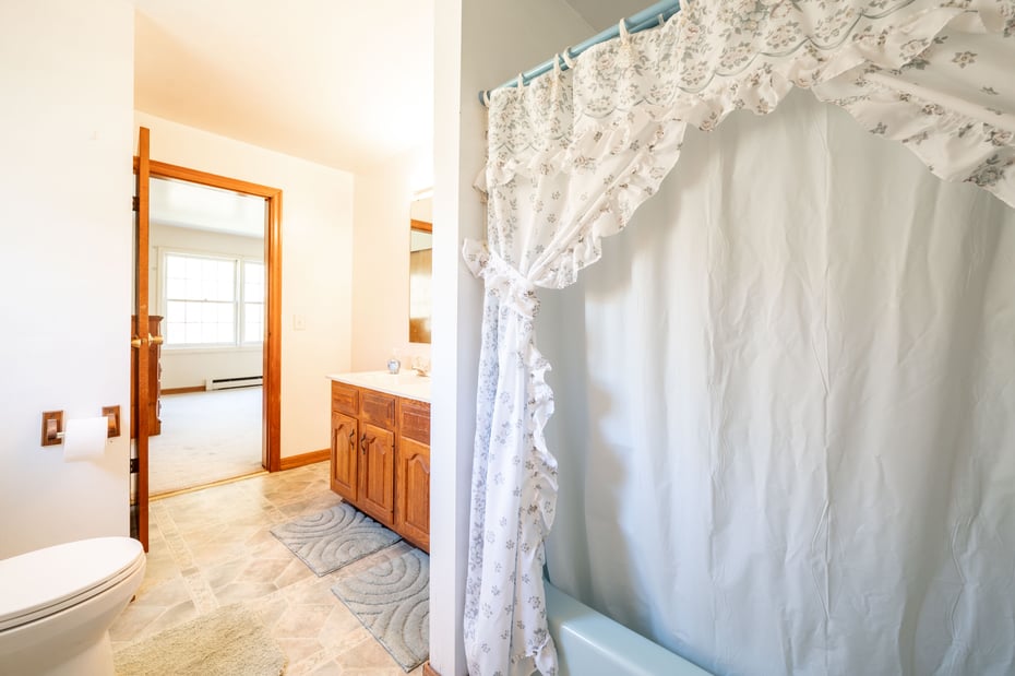 188 Huntingtown Road Photo 33