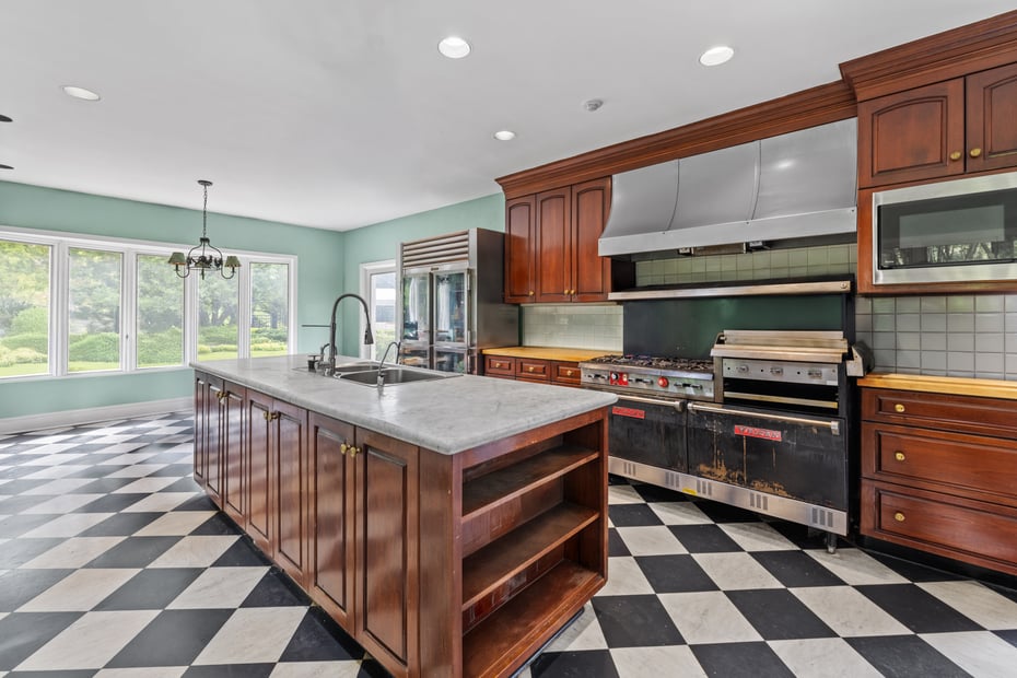 37 Green Acre Lane Photo 10
