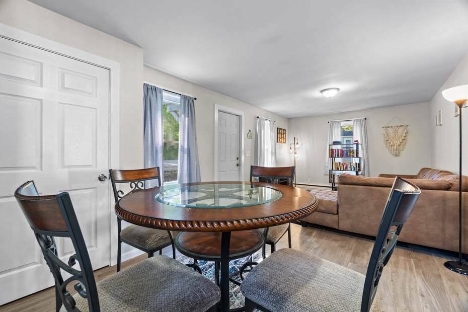36 Jennings Street Photo 6