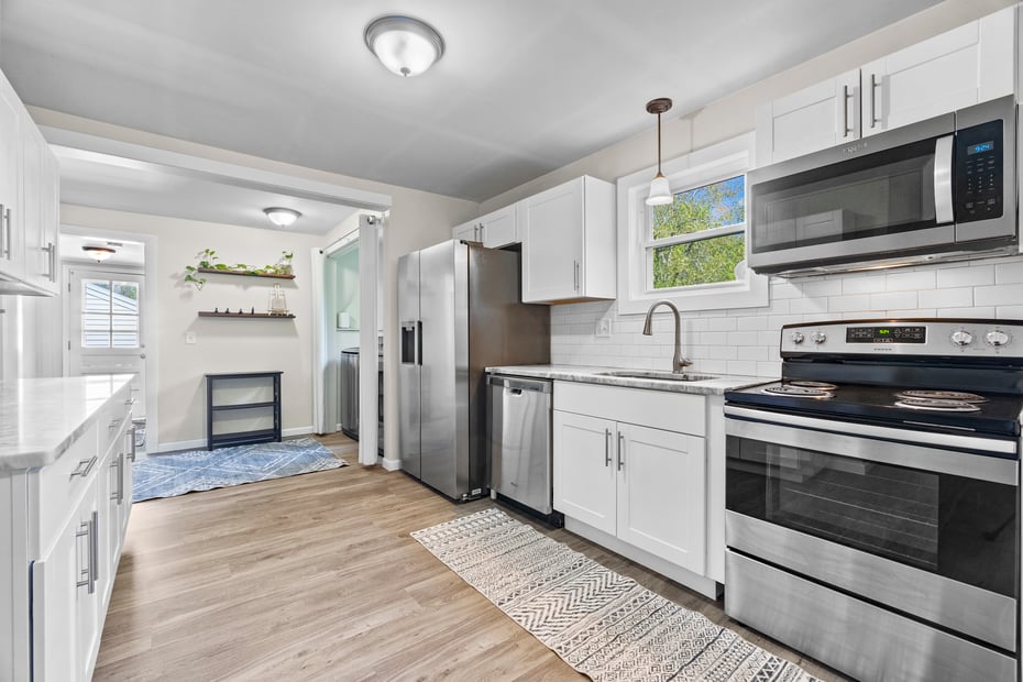 36 Jennings Street Photo 11