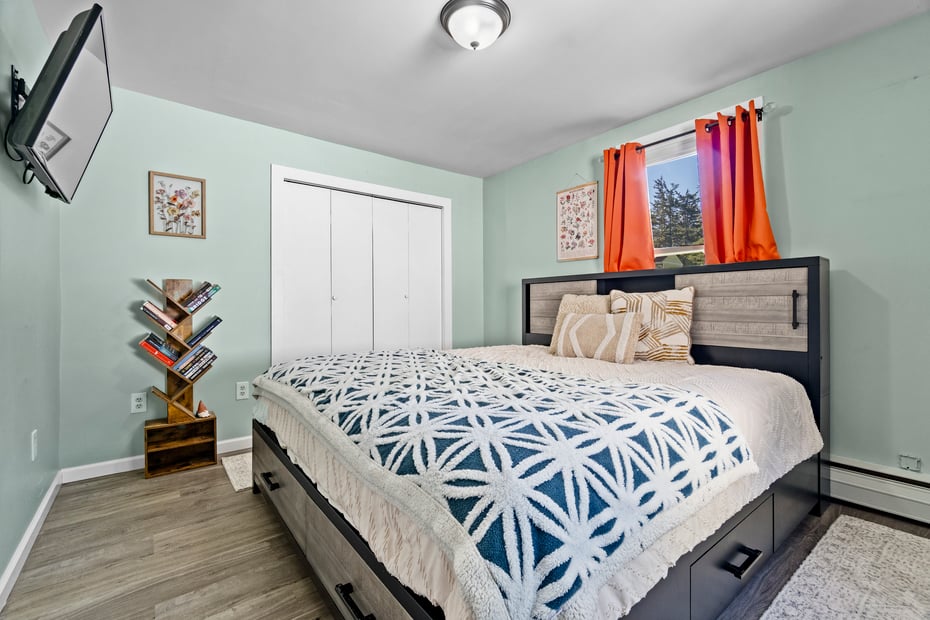 36 Jennings Street Photo 17