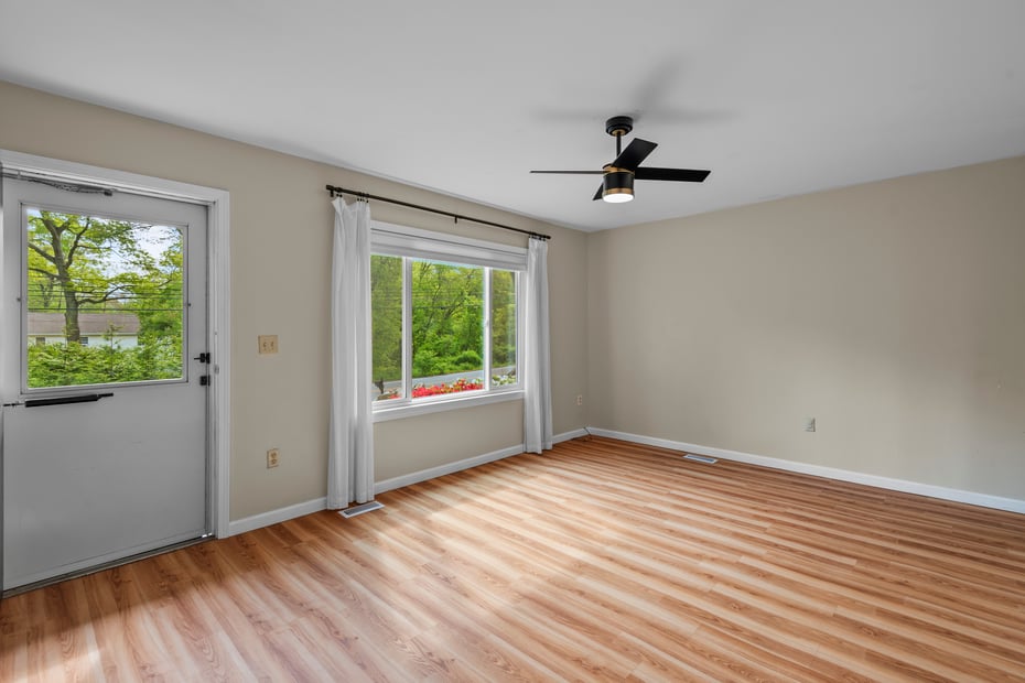 451 Cow Hill Road Photo 10