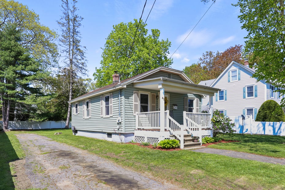 41 Pine St Photo 2