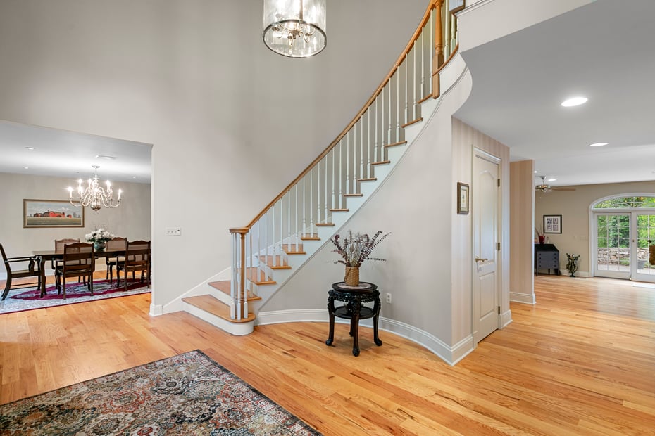 48 Cherry Gate Lane Photo 3