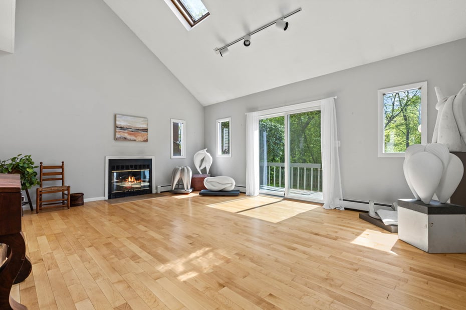 18 Charles Street Photo 9