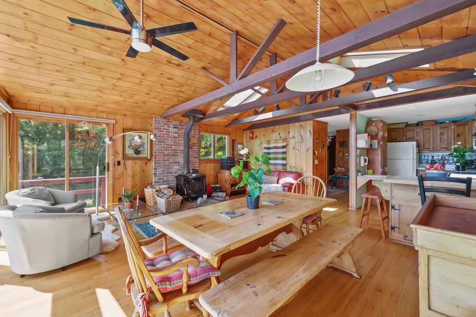 667 King Richard Dr Photo 30