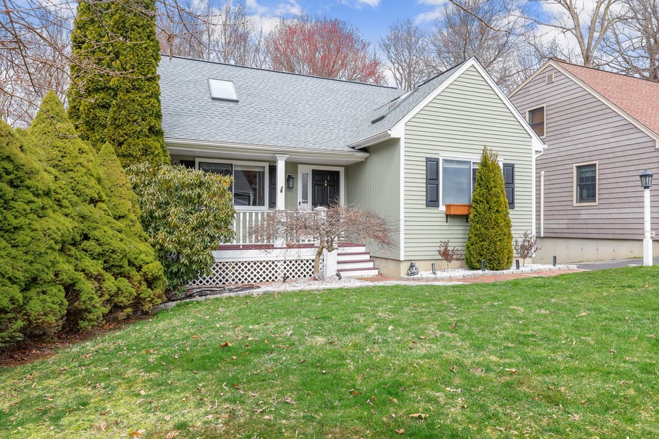 97 Cranston Avenue Photo 2
