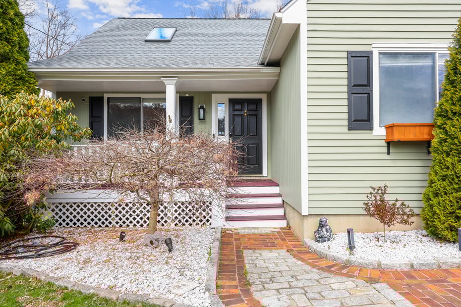 97 Cranston Avenue Photo 3