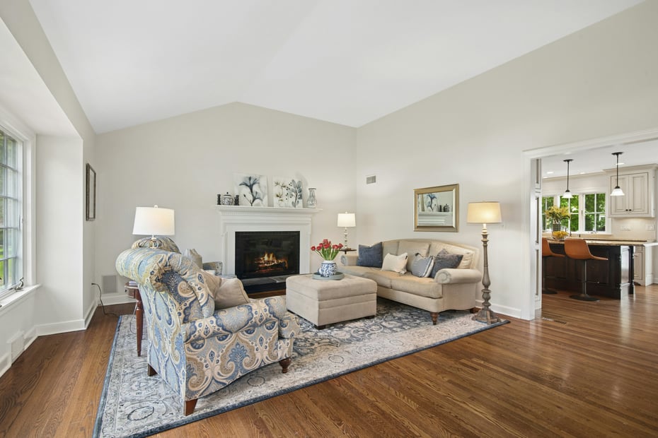 2 Knollwood Lane Photo 5