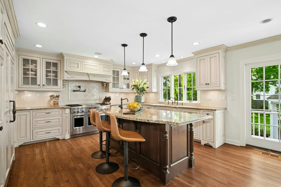 2 Knollwood Lane Photo 9