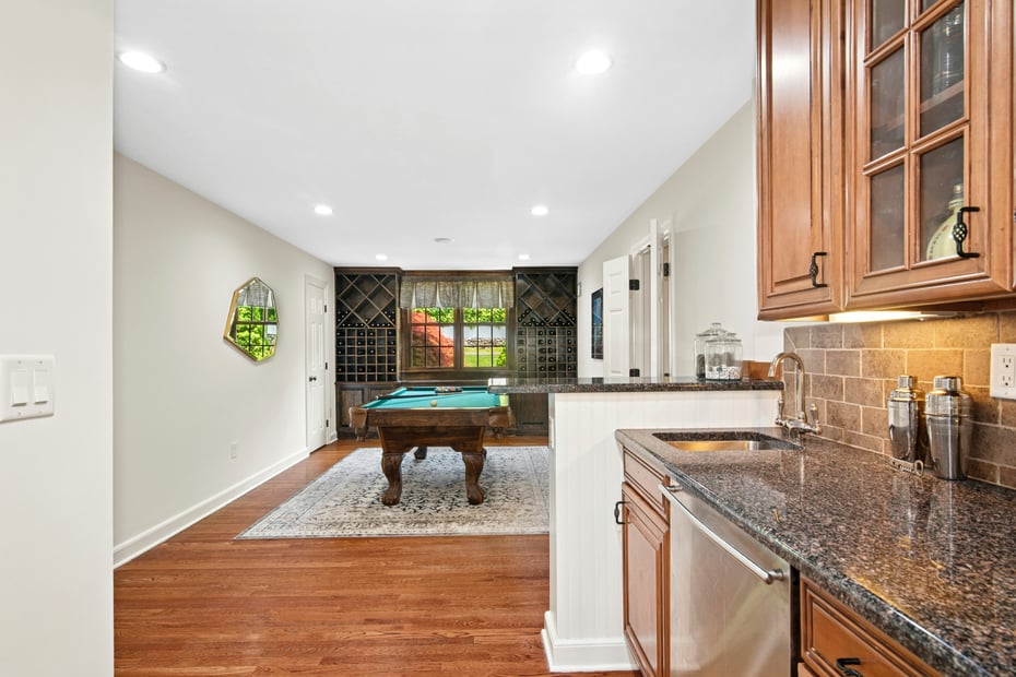 2 Knollwood Lane Photo 16