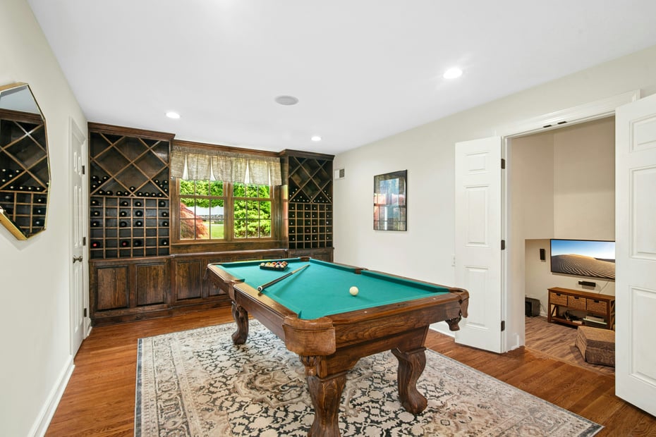 2 Knollwood Lane Photo 17