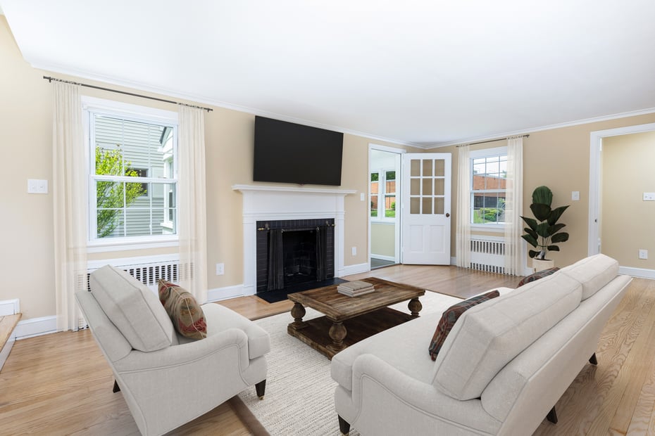 57 Saint James Street Photo 6