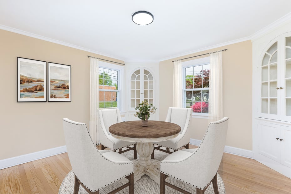 57 Saint James Street Photo 8