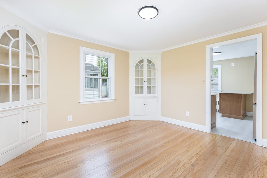 57 Saint James Street Photo 10