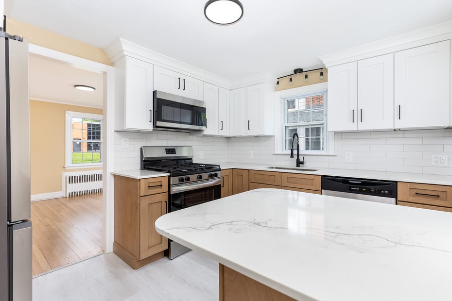 57 Saint James Street Photo 11