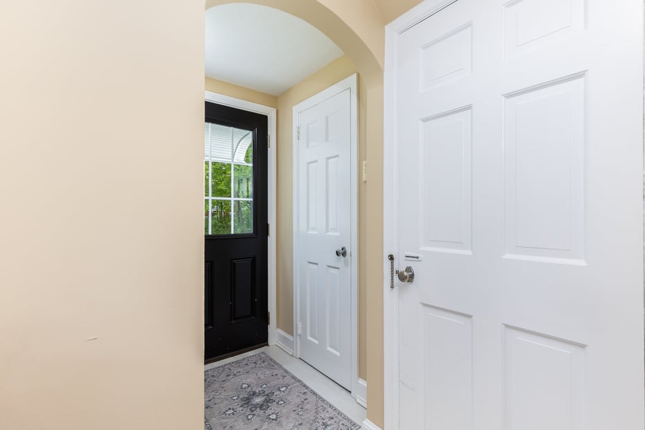 57 Saint James Street Photo 15
