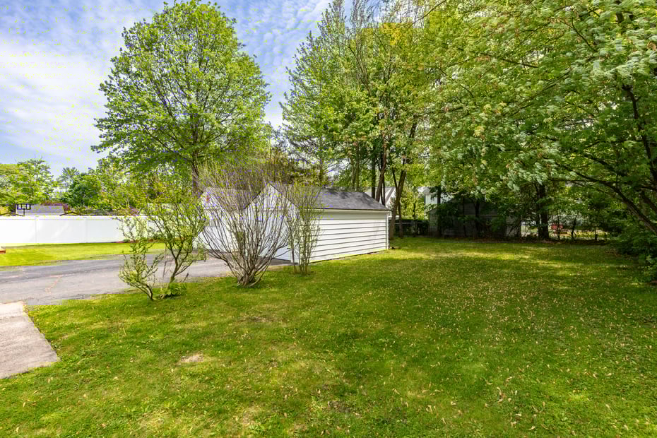 57 Saint James Street Photo 26