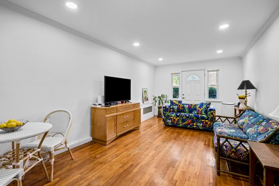 1 Leewood Circle  #2R Photo 5