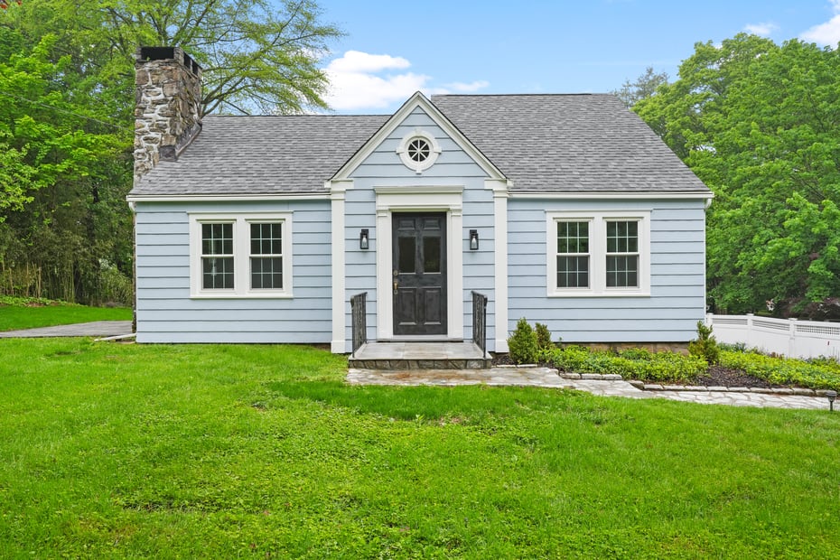 259 White Plains Road Photo 1