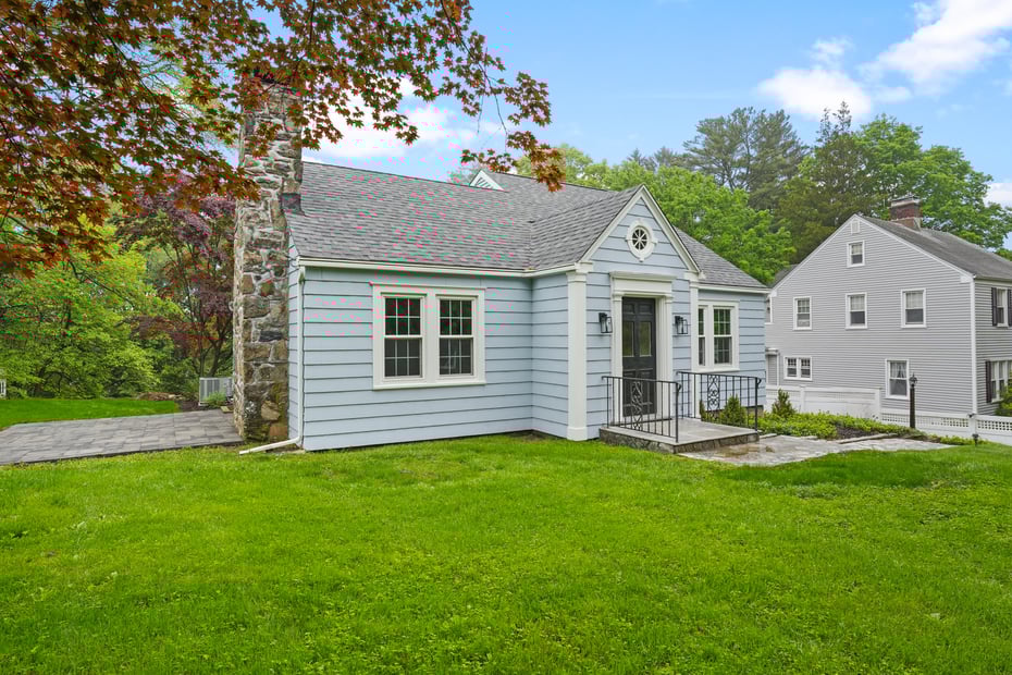 259 White Plains Road Photo 2