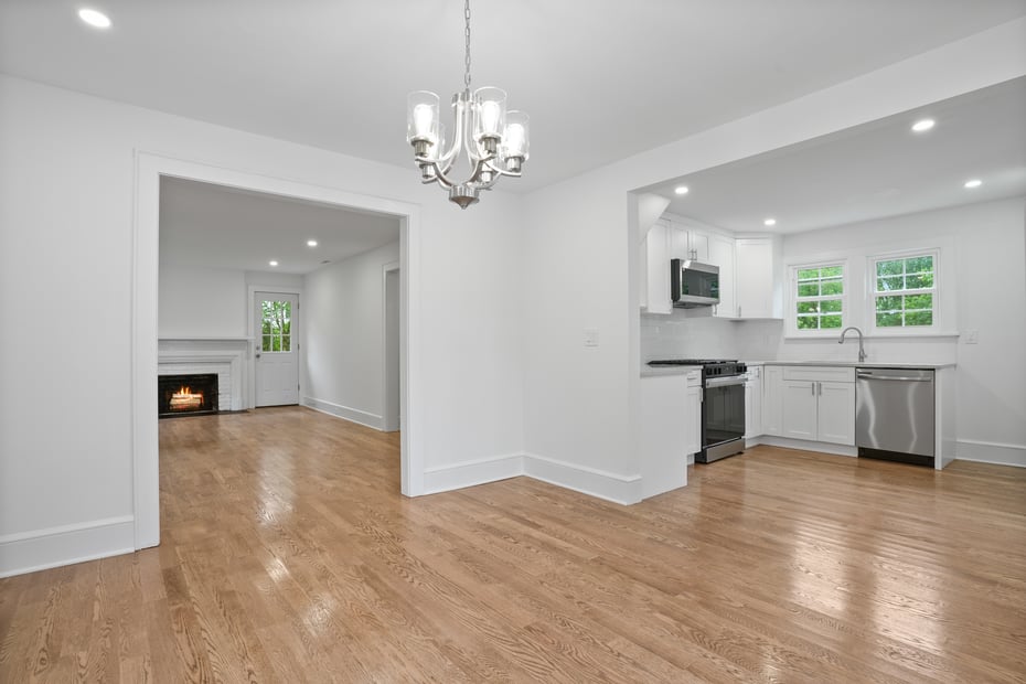 259 White Plains Road Photo 8