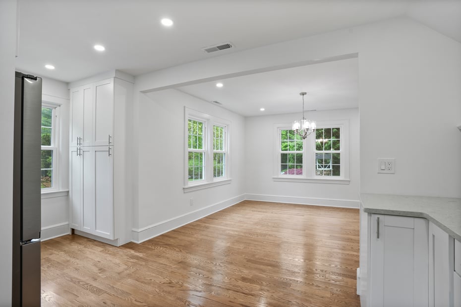 259 White Plains Road Photo 12