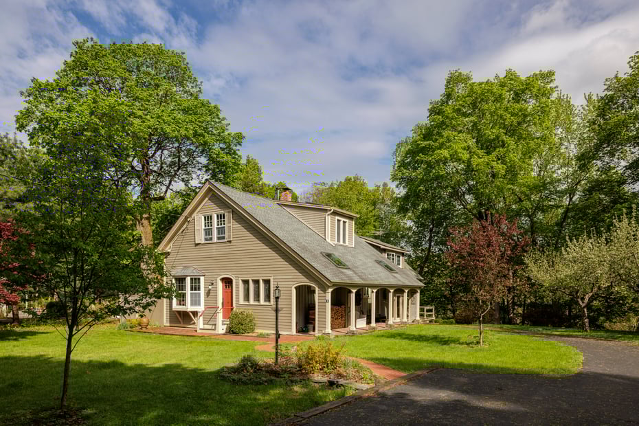 9 Fairview Avenue Photo 1