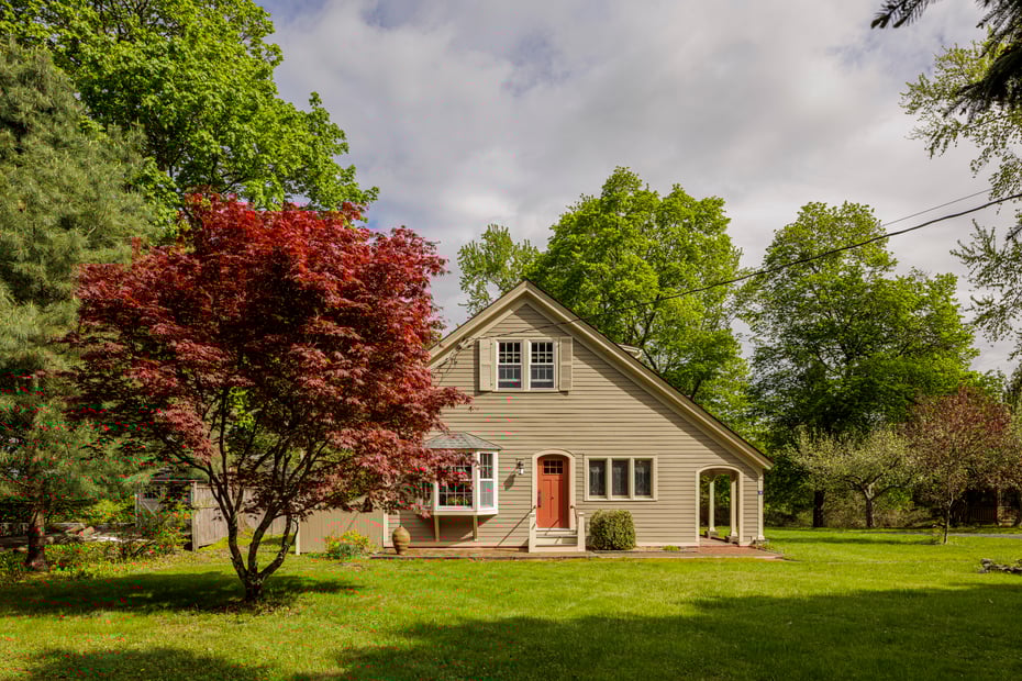 9 Fairview Avenue Photo 3