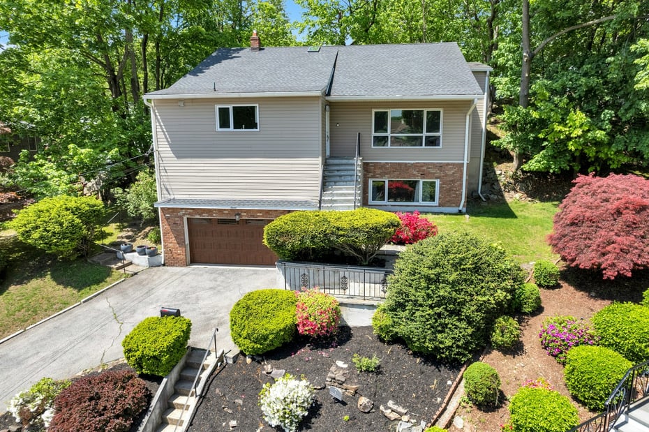 7 Woodbine Terrace Photo 1