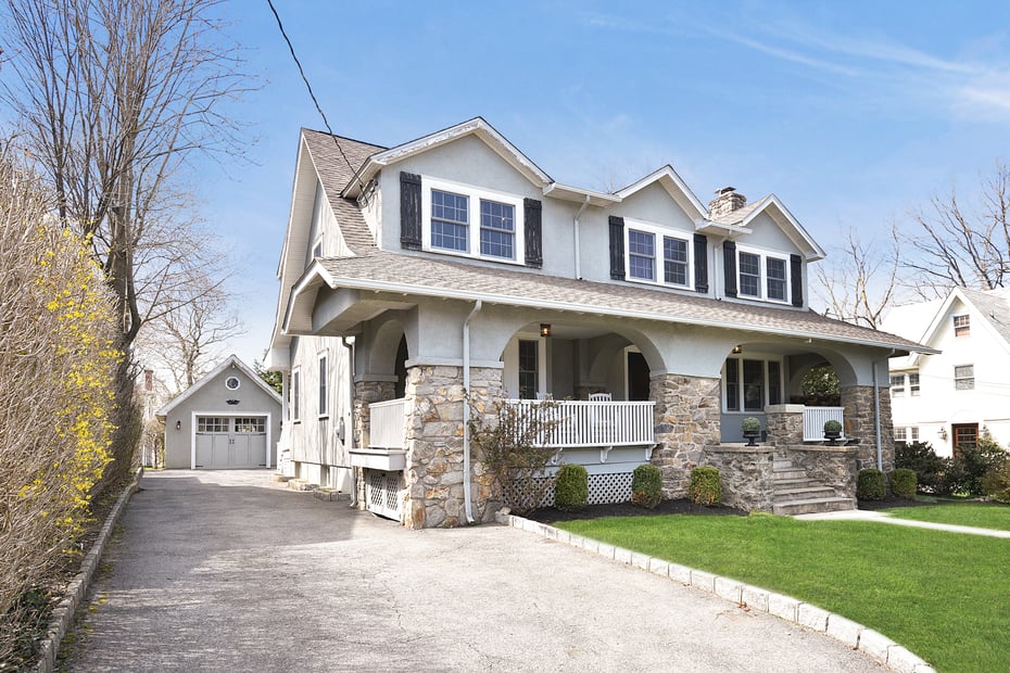 6 Summit Avenue Photo 2