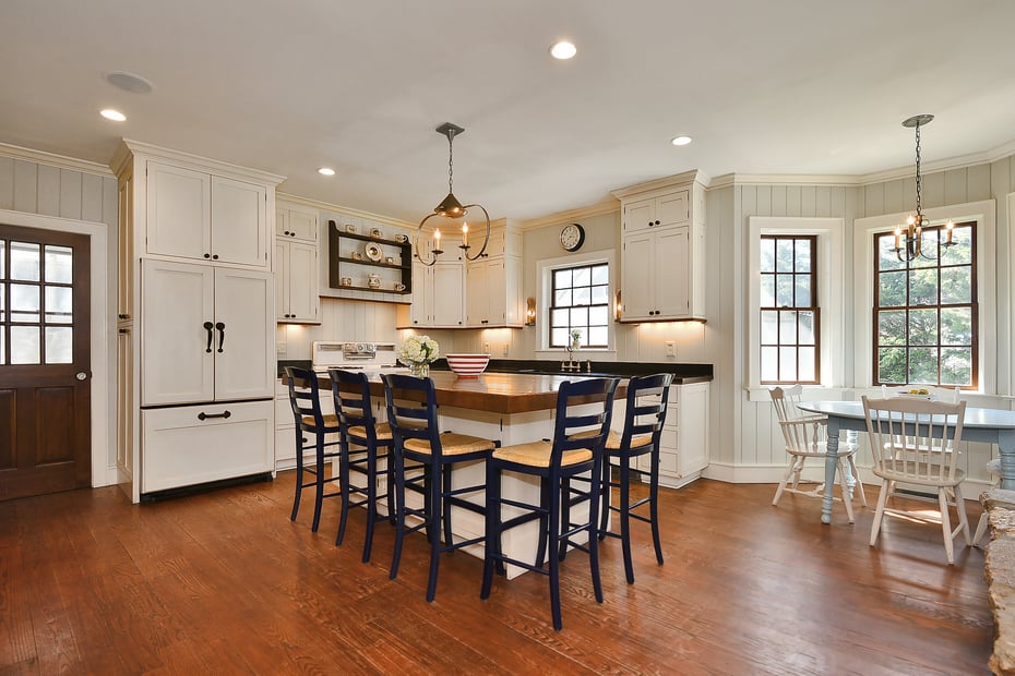 6 Summit Avenue Photo 5