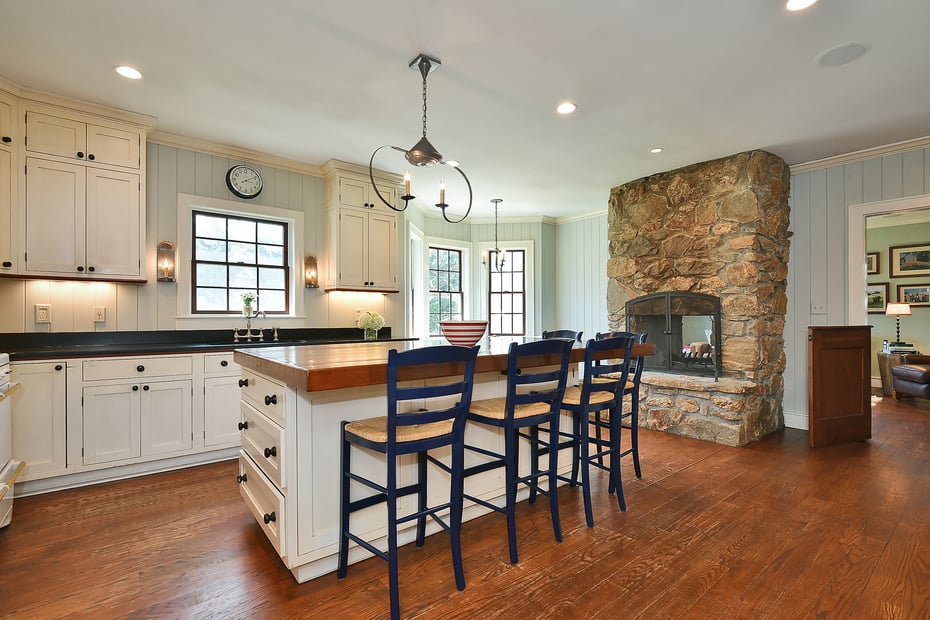 6 Summit Avenue Photo 6