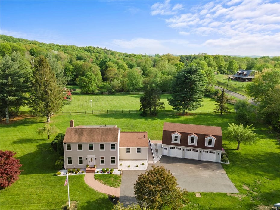 299 West Flat Hill Road Photo 3