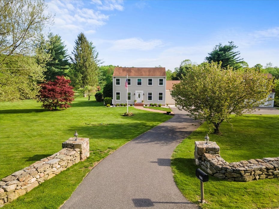 299 West Flat Hill Road Photo 4