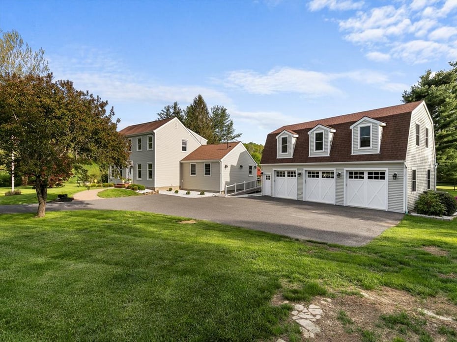 299 West Flat Hill Road Photo 8