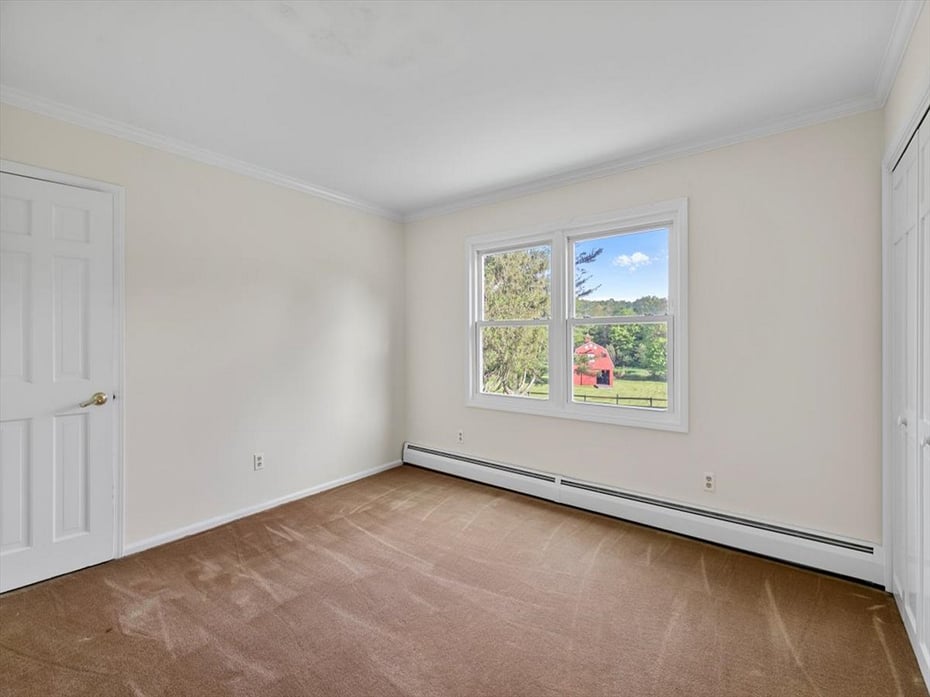 299 West Flat Hill Road Photo 24