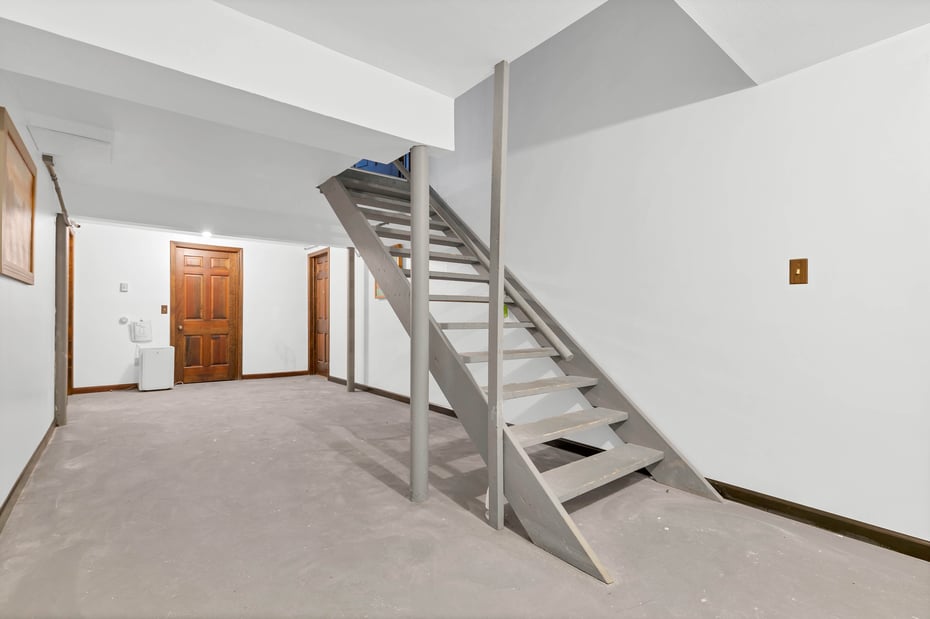91 Riverview Road  #APT 9B Photo 32