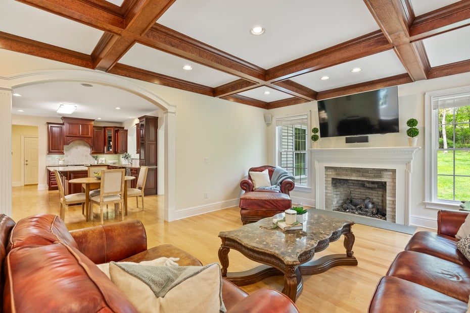 64 Warren Glen Photo 14