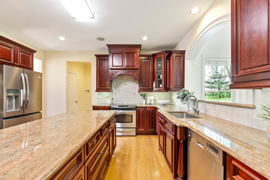 64 Warren Glen Photo 18