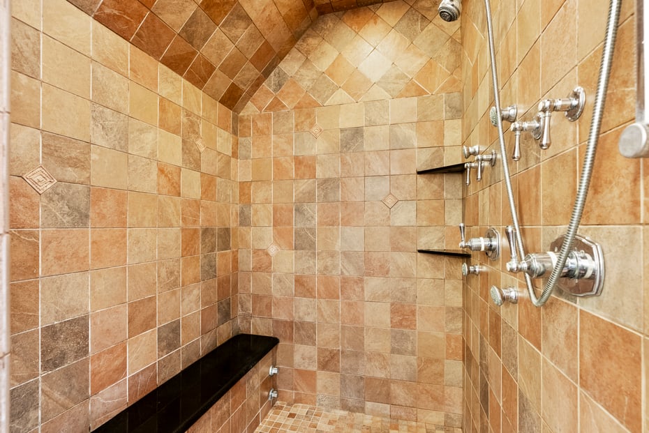 64 Warren Glen Photo 31
