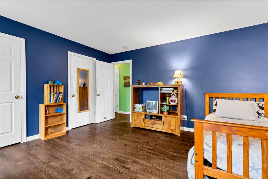 686 West Road Photo 20