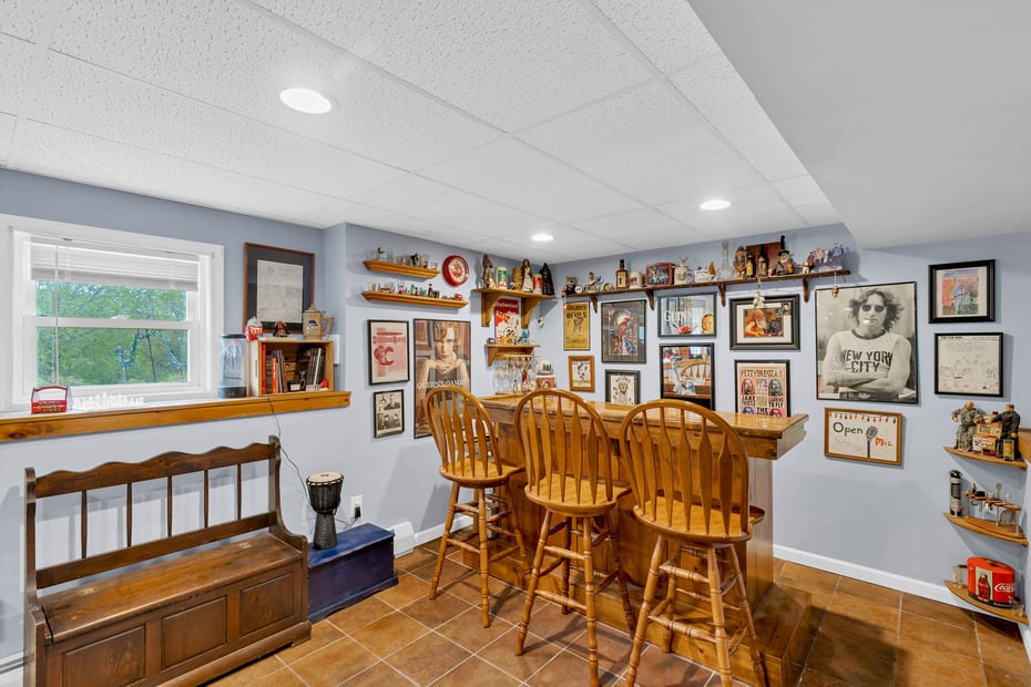 686 West Road Photo 25