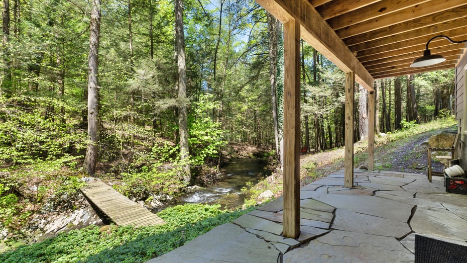 53 Ten Broeck Road Photo 4