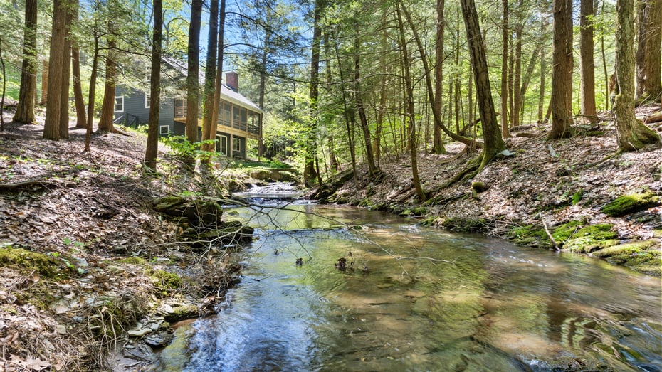 53 Ten Broeck Road Photo 5