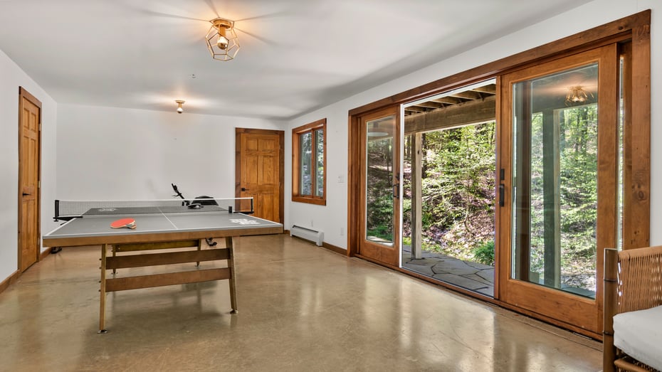 53 Ten Broeck Road Photo 35