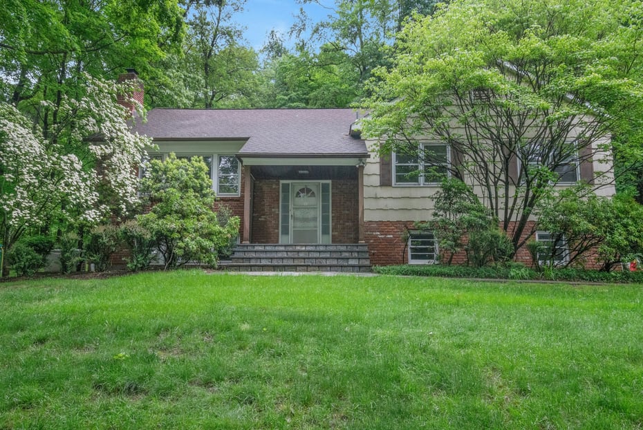 341 Millwood Road Photo 1