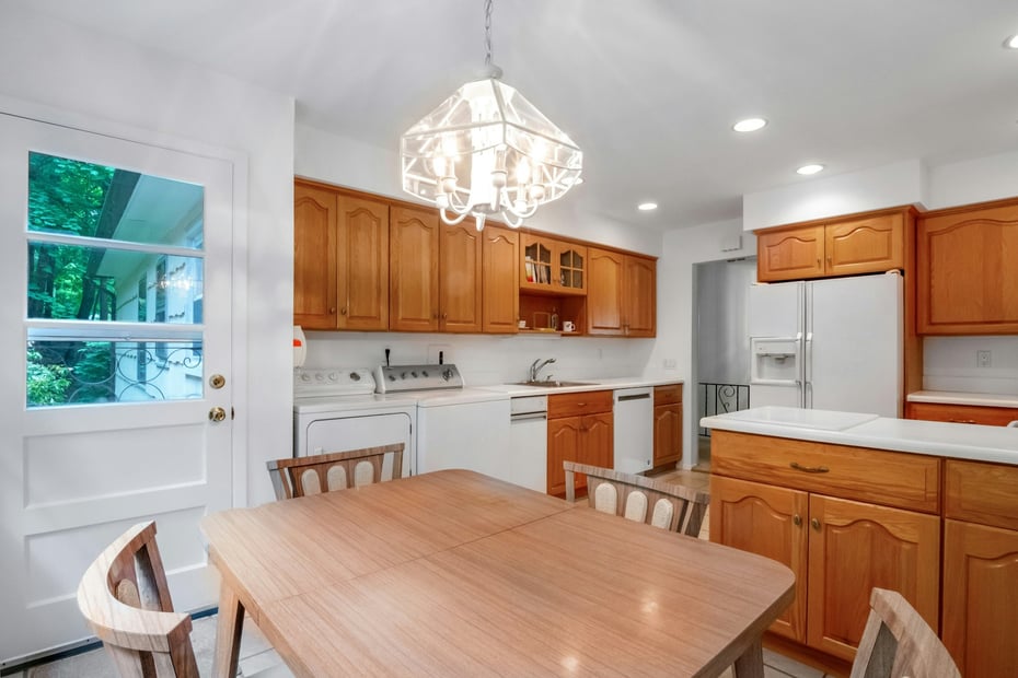 341 Millwood Road Photo 4