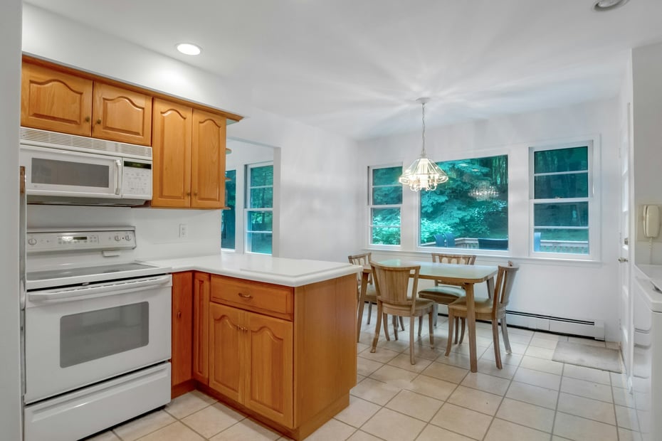 341 Millwood Road Photo 9
