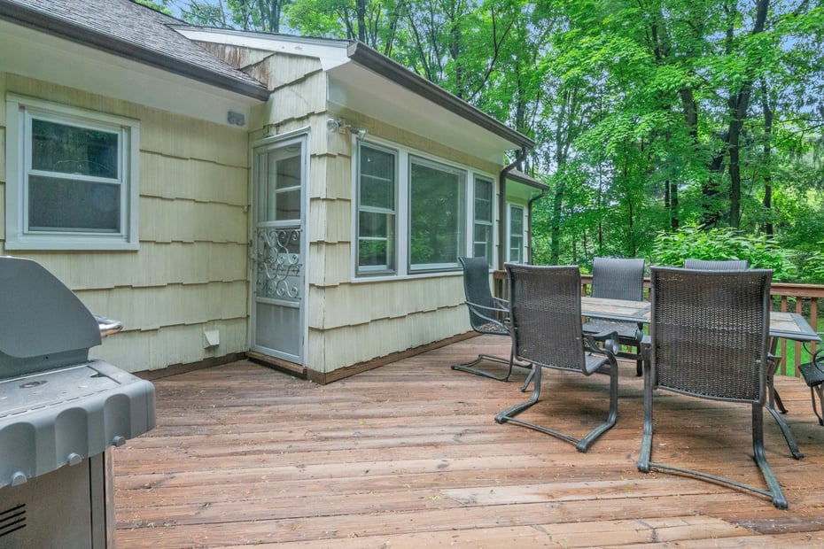 341 Millwood Road Photo 29